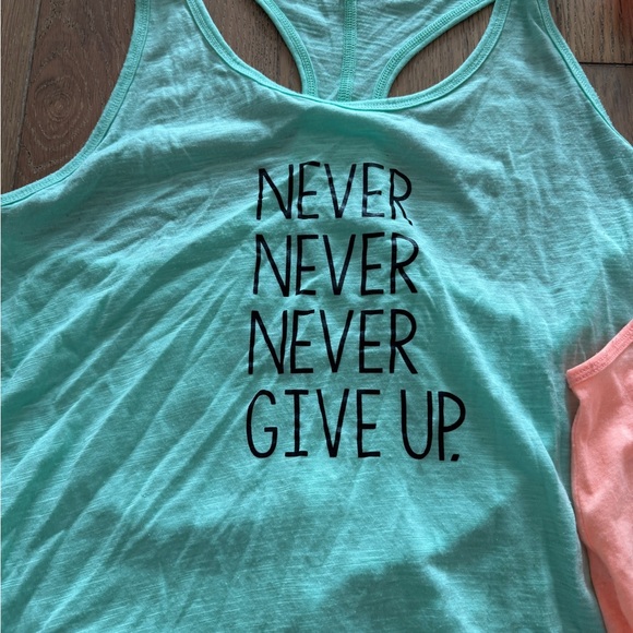 Two Flowy Exercise Tops - Picture 2 of 4